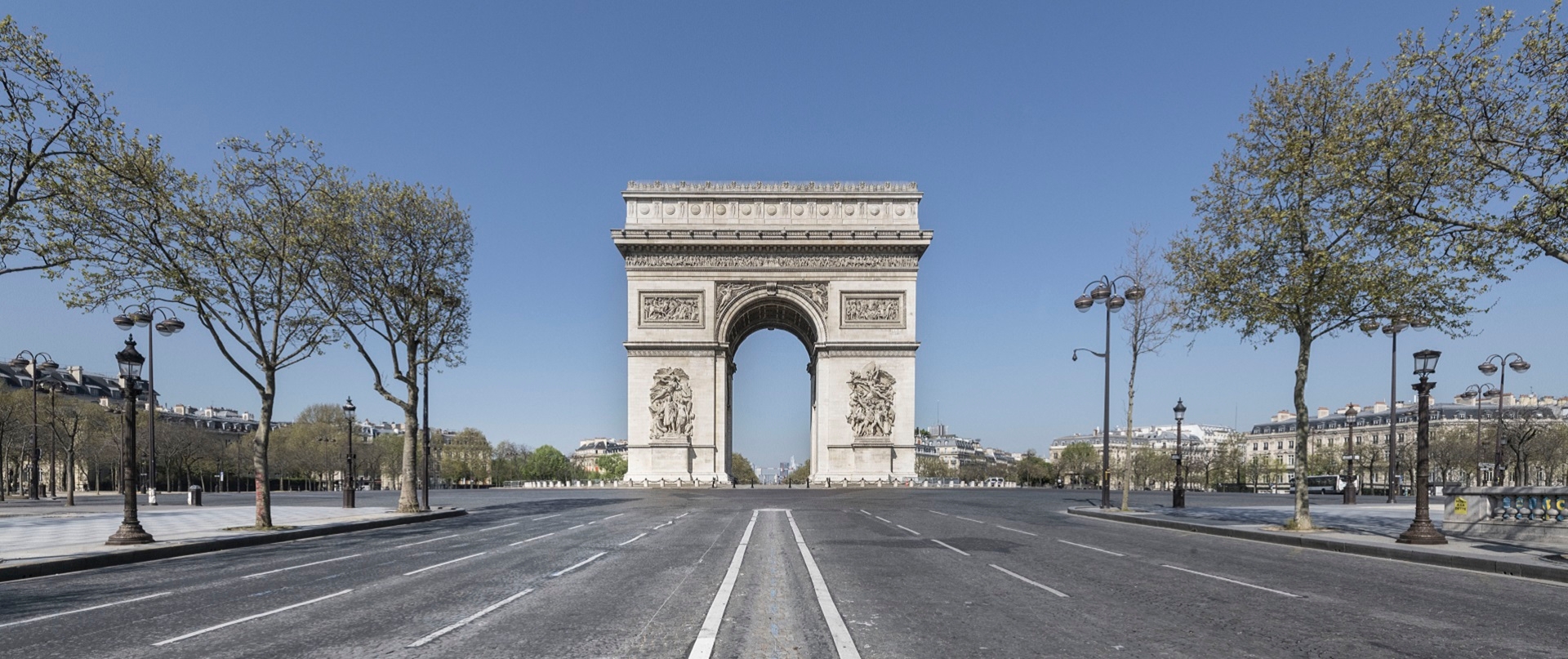 Grand spectacle pyrotechnique de l'Arc de Triomphe >> Gratuit